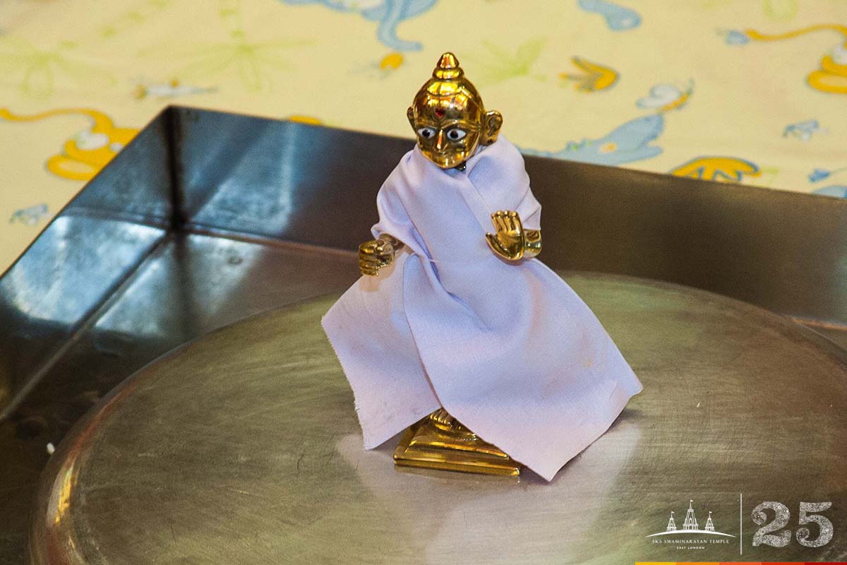 ©1987-2017 SKS Swaminarayan Temple East London